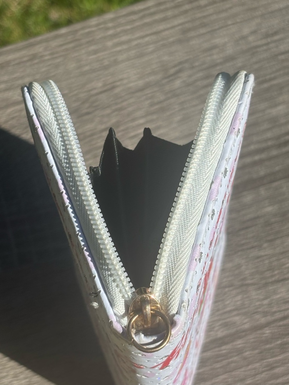 Hello Kitty Wallet - Picture 11 of 17